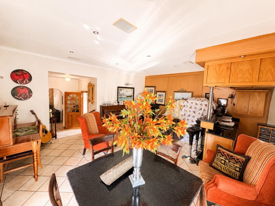 3 Bedroom Property for Sale in Wilkoppies North West